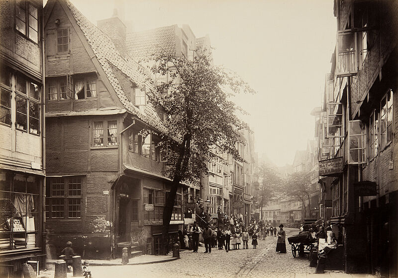 Georg Koppmann, Bei den Mühren, Ecke der Reimerstwiete (Aus: Hamburg 1884. Ansichten aus dem niederzulegenden Stadttheil), 1884