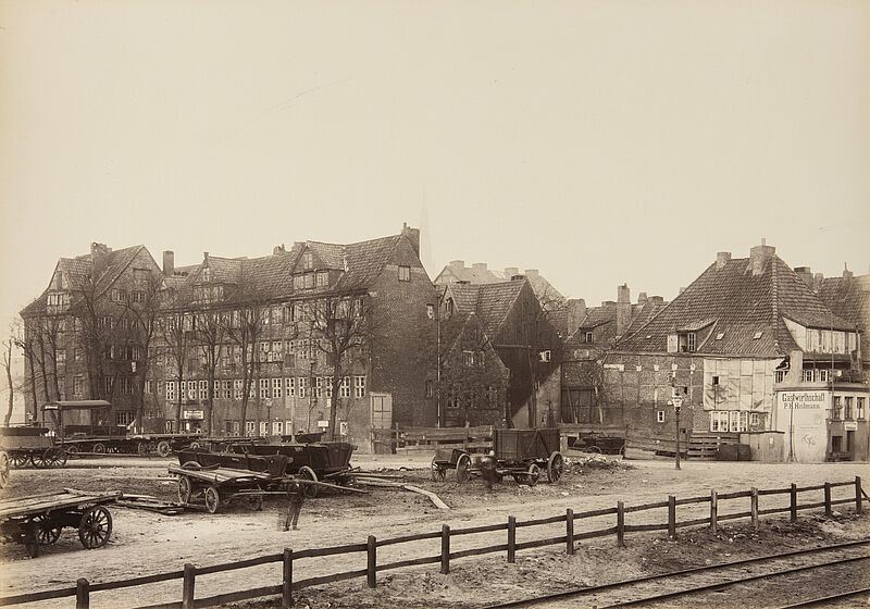 Georg Koppmann, Westende vom Kehrwieder (Aus: Hamburg 1883. Ansichten aus dem niederzulegenden Stadttheil), 1883