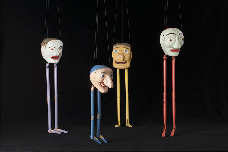 Ben Vornholt, Marionette „Vier Kopffüßler“, 1985