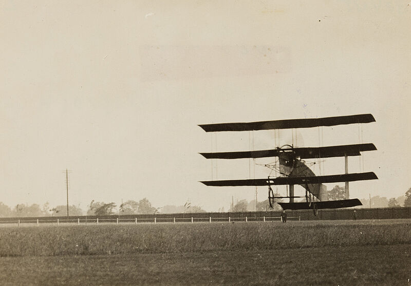 Philipp Kester, Das Flugzeug des Fliegers A. V. Roe – In Blackpool in England, 1910