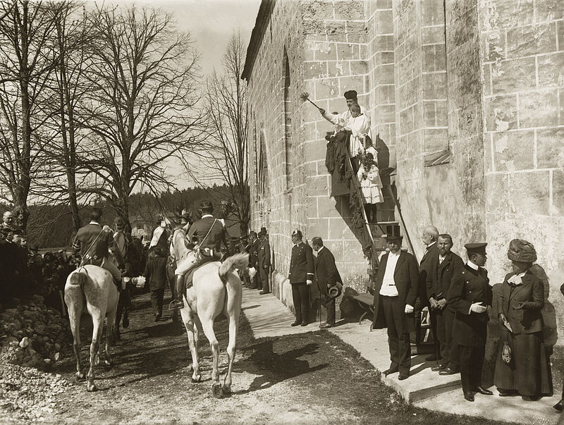 Philipp Kester, Georgiritt in Traunstein – Segnung der Pferde, 1912