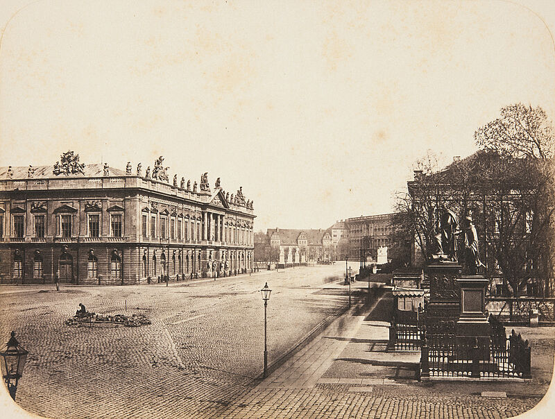 Leopold Ahrendts, Unter den Linden, Denkmalgruppe mit dem Zeughaus (heutiges Deutsches Historisches Museum), 1856–1858