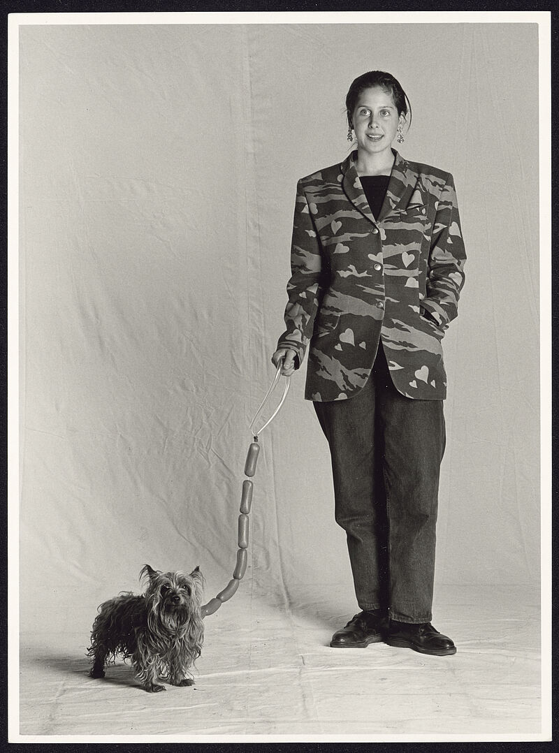 Kerstin Schuhbaum, o. T. (Hunde und ihre Besitzer – Wurstleine), 1989