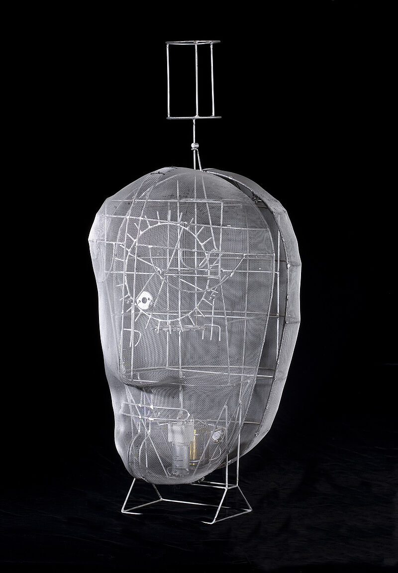 Ben Vornholt, Mobile Skulptur „Kopf' mit innerer Bewegungsmechanik, 1969