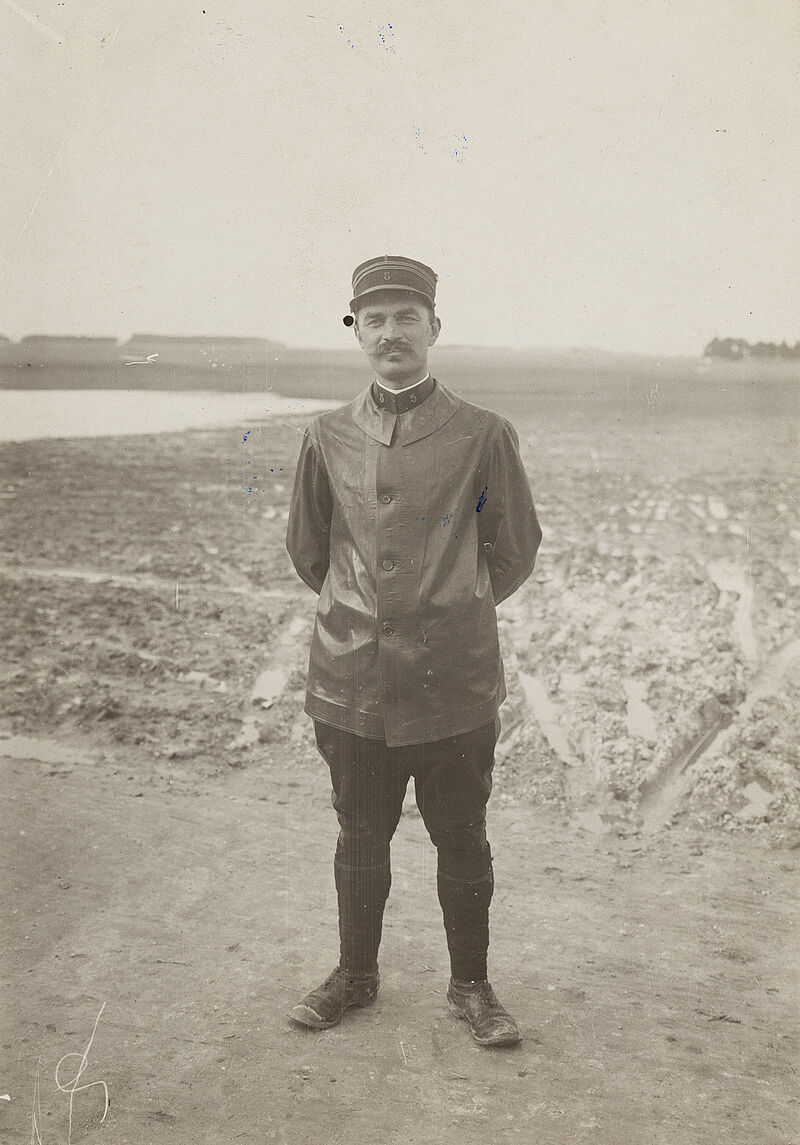Philipp Kester, Cap. Bellanger – Der Pilot flog in seinem Flugzeug die Strecke von Paris nach Bordeaux in acht Stunden, um 1908