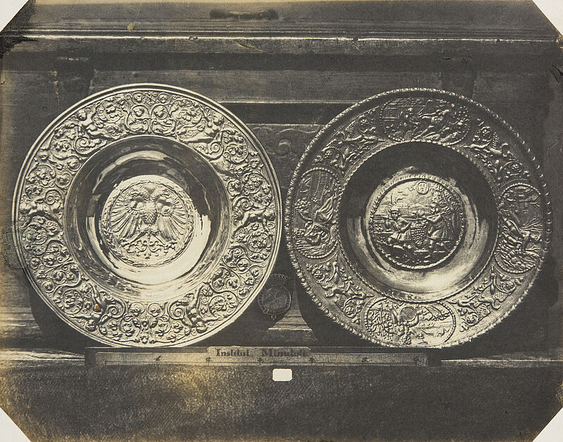 Ludwig Belitski, Zwei Patenen von Metall, deutsche Arbeit, 16. Jahrhundert (aus: Vorbilder für Handwerker und Fabrikanten...), vor 1855