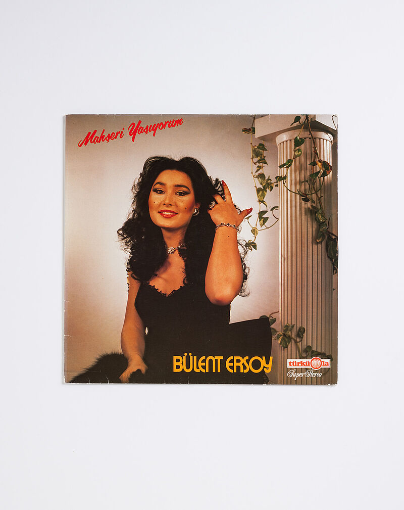 Bülent Ersoy, Schallplatte: Bülent Ersoy - Mahşeri Yaşıyorum, 1981