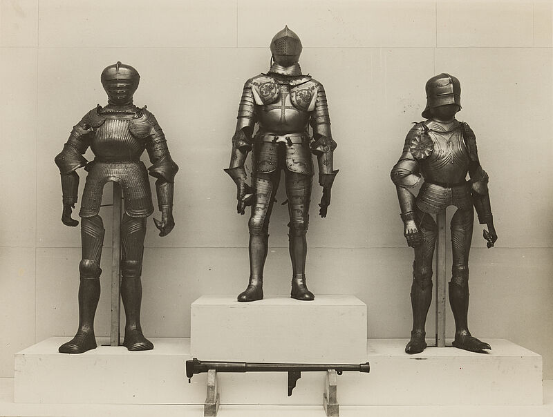 Philipp Kester, Münchner Ausstellung "Das bayerische Handwerk" – Alte bayerische Plattnerarbeiten, 1927