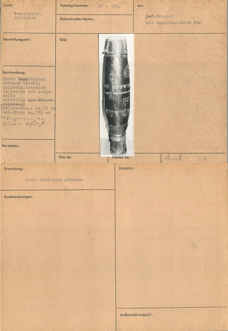 Einfellige Zylindertrommel mit Schnurpflockspannung, ca. 1950