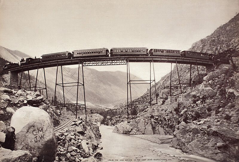 American Liberty Oil Company, The High Bridge in the Loop near Georgetown, (Brücke in der Bahnschleife bei Georgetown), Colorado (Originaltitel), um 1900