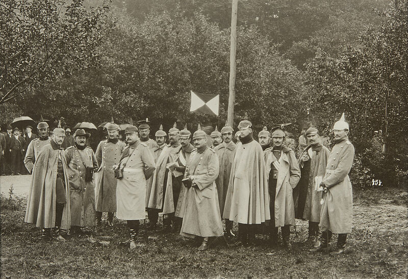 Oscar Tellgmann, Deutsches Kaisermanöver (Aus: Momentaufnahmen aus den Deutschen Kaisermanövern), 1905