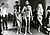 Stefan Moses, Friedensreich Hundertwasser hält die „Große Architekturrede“ in der Galerie Hartmann (Geschwister Astrid und Carmen Jäckel), 1967