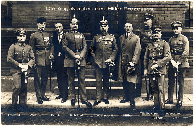 Heinrich Hoffmann, "Die Angeklagten des Hitler-Prozesses." (Originaltitel), 1924