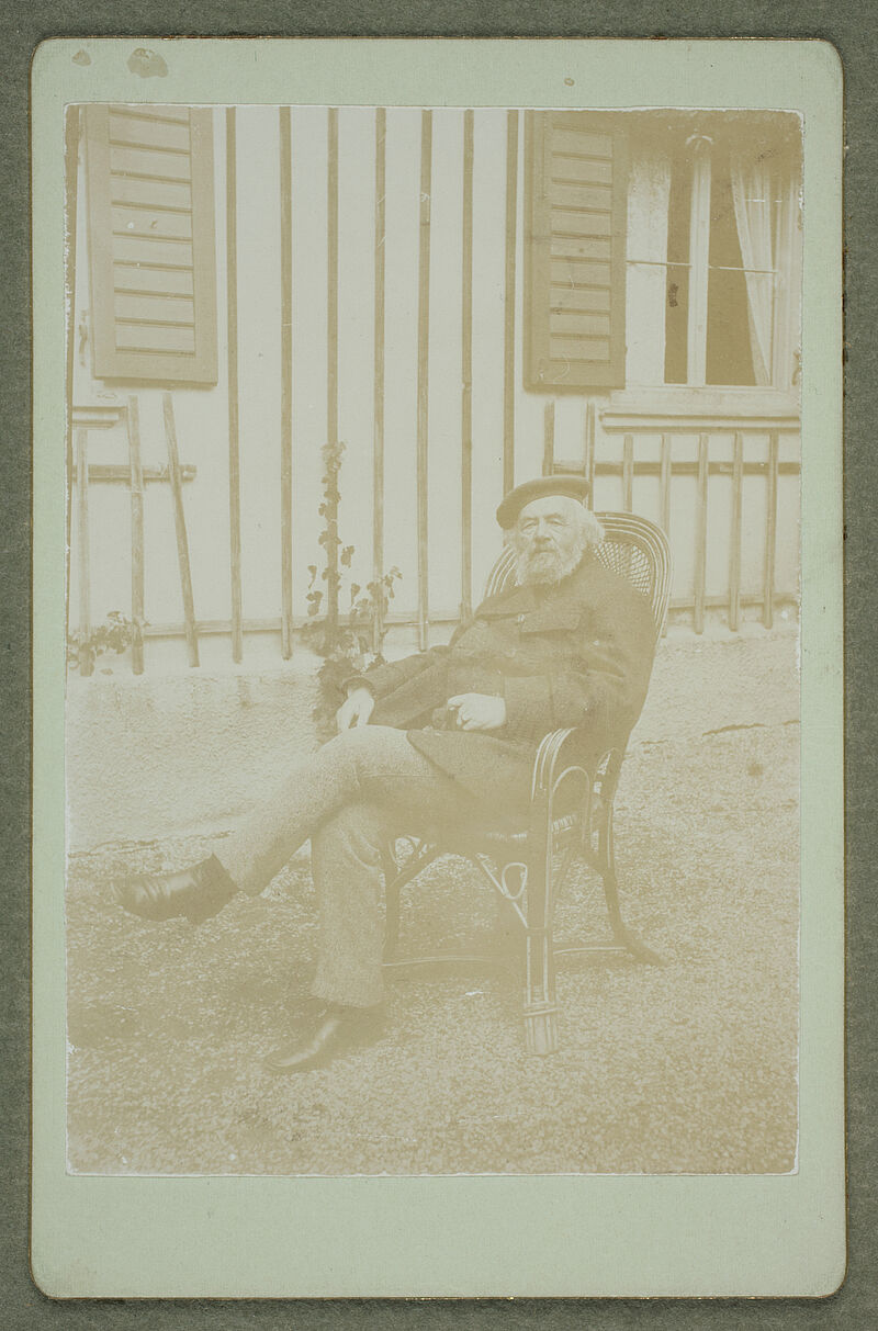 Max von Widnmann im Garten, um 1887