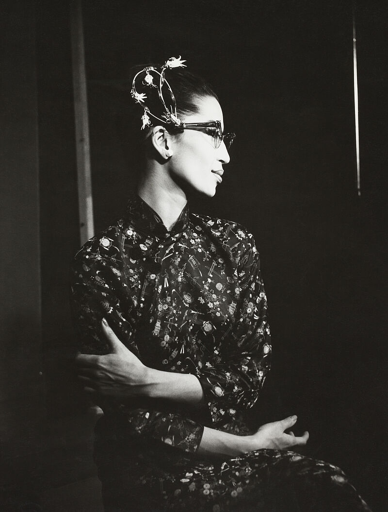 Barbara Niggl Radloff, China Machado mit Brille, vor 1962